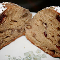 Babka chlebowa bez tłuszczu z bakaliami