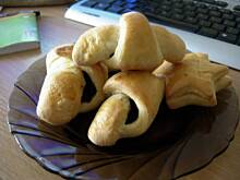 Fot. kicha, Drożdżowe rogaliki z makiem