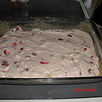 Ciasto z truskawkami i posypką