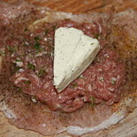 Roladki nadziewane w sosie koperkowym kasiuli