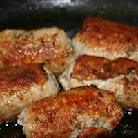 Roladki nadziewane w sosie koperkowym kasiuli