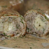 Roladki nadziewane w sosie koperkowym kasiuli