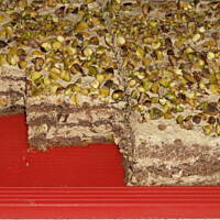 Tort pistacjowo - kawowy