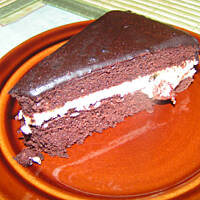 Ciasto kakaowe z kremem chałwowym