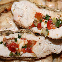 Piersi kurczaka faszerowane po grecku