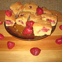 Piaskowiec z truskawkami