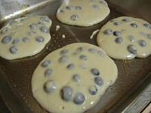 Fot. pszczolkaksc, Naleśniki maślane z borówkami