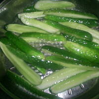 Ogórki słodko kwaśne na ostro kasiulii