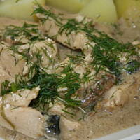 Duszona pierś w sosie grzybowo koperkowym kasiulii