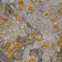 salatka z wedzonego kurczaka z curry