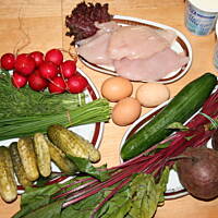 Chłodnik z botwinki według przepisu Zawiślaczki