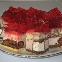 Ciasto fantazyjne z kolorowym biszkoptem