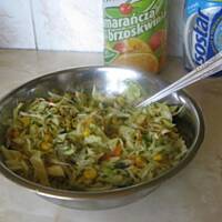 Surówka z  białej  kapusty