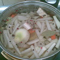 dietetyczna zupa z kalarepki na dwa sposoby