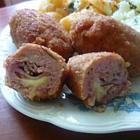 Kotlety mielone z szynka i serem