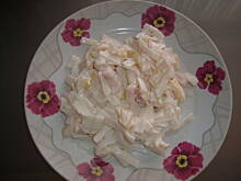 Fot. ANETA MUSIAŁ, sałatka  z  makaronu  ryżowego