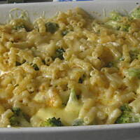 Zapiekanka makaronowo-brokulowa