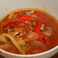 Leczo paprykowe z mięskiem i grzybami kasiuli