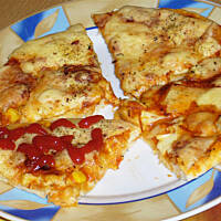 Pizza z kurczakiem i mozzarellą wg Różyczki