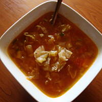 Dietetyczna włoska zupa jarzynowa