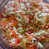 Fantazyjna surówka z kapusty pekińskiej