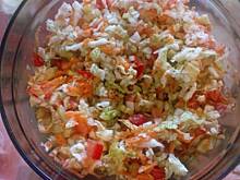 Fot. Misiadełko, Fantazyjna surówka z kapusty pekińskiej