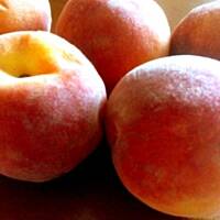 niebiańskie naleśniczki waniliowe z brzoskwiniami