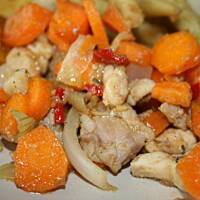 Chrupiąca potrawka marchewkowo - miesna kasiuli