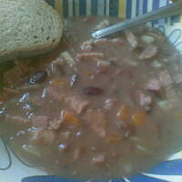 pyszna zupka fasolowa mojej babci w wersji oryginalnej i dietetycznej