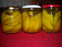 Fot. Agussia834, ogórki z kurkumą