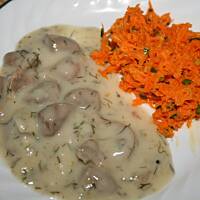 Żołądki Drobiowe w Sosie Koperkowym Ali