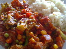 Fot. DominisiaD, Aromatyczny kuskus z warzywami na ostro