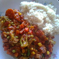 Aromatyczny kuskus z warzywami na ostro