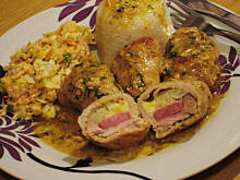 Fot. niebieska-różyczka, Schab z niespodzianką w sosie