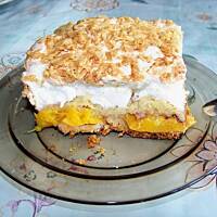 DYMEK z pianą i brzoskwiniami