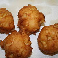 Jabłkowe Fritterki Znikajace w Mgnieniu Oka