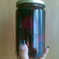 Całe buraczki marynowane