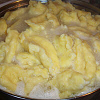 Kluski kładzione z wątróbką dla początkujących wg Różyczki