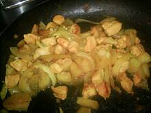Fot. kasiul_a, potrawka curry z papryką cebulą i czosnkiem kasiuli