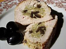 Fot. Exupery, Pierś faszerowana brokułami, fetą i oliwkami