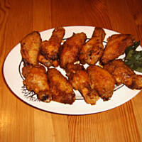 Maślane skrzydełka w pikantnej panierce wg M&Ł