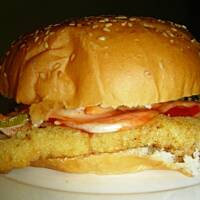 Burger z kotletem schabowym