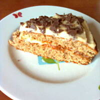 Amerykańskie ciasto orzechowe z kremem waniliowym