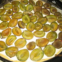 Aromatyczny sernik z owocami i kruszonką