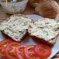 Pasta serowo-czosnkowa