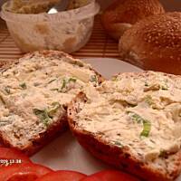 Pasta serowo-czosnkowa