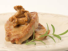 Fot. Wkn, Schab w kurkach