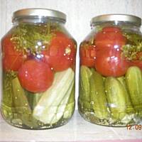 Pomidory i ogórki na zimę od Lotosa1