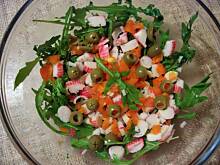 Fot. Chrystiana, rukola z pałeczkami krabowymi(surmi)