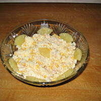 łagodna sałatka z kurczakiem i ananasem